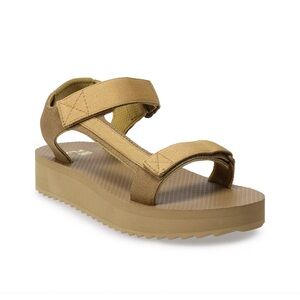 NWT FLX Women’s Strappy Platform Sandals - Size 7